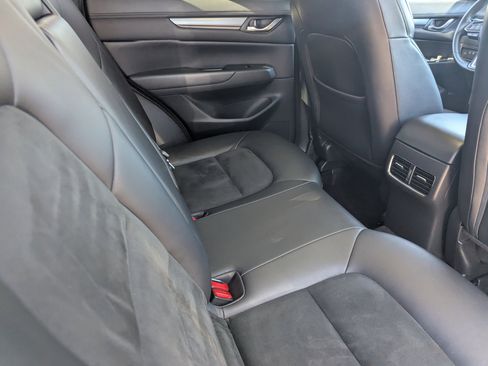 Used 2019 MAZDA CX-5 Touring image 11