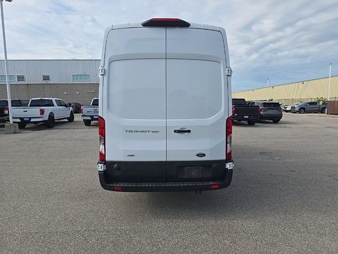 Used 2024 Ford Transit 250 148 High Roof Extended AWD w/ Load Area Protection Package image 5