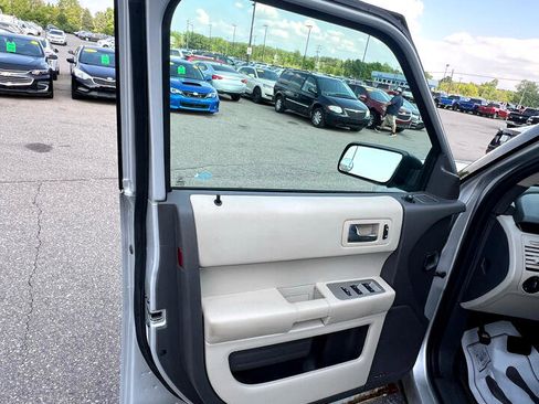 Used 2012 Ford Flex SE image 10