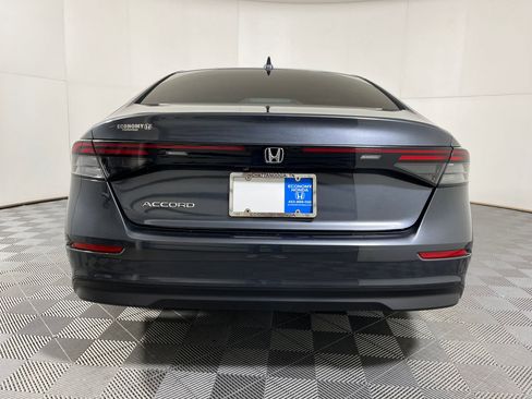 Certified 2023 Honda Accord EX image 8