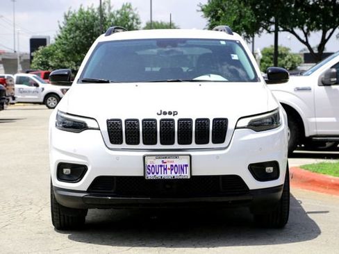 Used 2023 Jeep Cherokee Altitude Lux AWD/4WD image 8