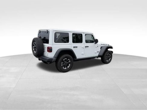 Used 2024 Jeep Wrangler Unlimited Rubicon 4xe AWD/4WD image 6