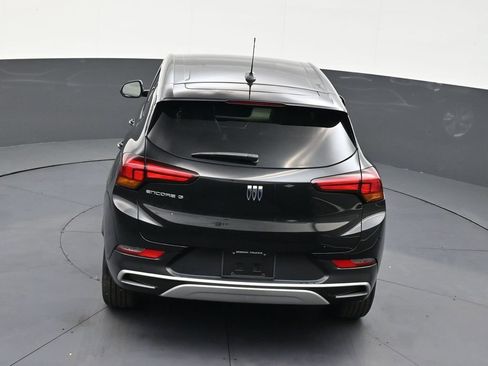 Used 2024 Buick Encore GX Preferred image 16