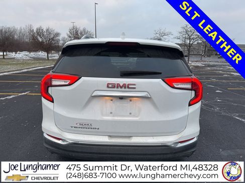 Used 2023 GMC Terrain SLT w/ LPO, Floor Liner Package image 5