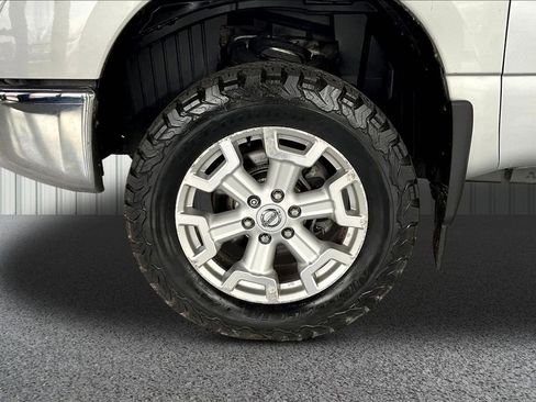 Used 2016 Nissan Titan PRO-4X AWD/4WD image 25