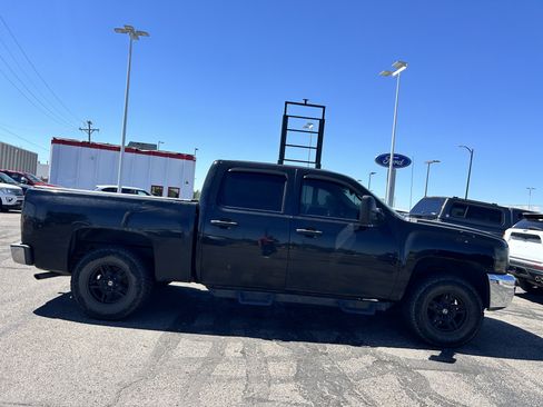 Used 2013 Chevrolet Silverado 1500 LT AWD/4WD image 6