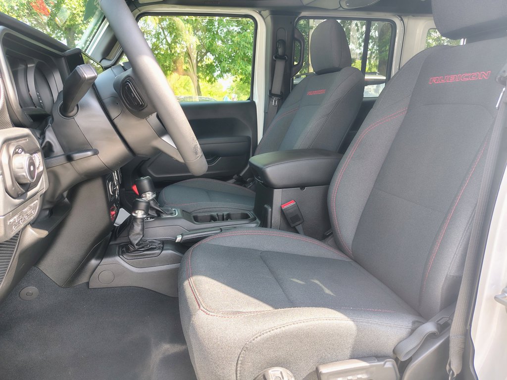 Used 2026 Jeep Wrangler Unlimited Rubicon AWD/4WD image 29