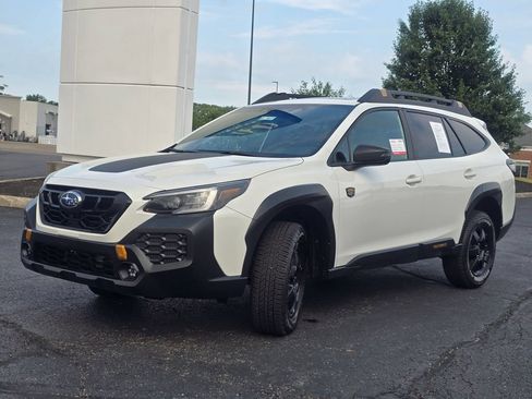 Used 2024 Subaru Outback Wilderness AWD/4WD image 4