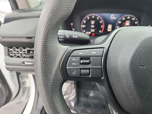 Certified 2023 Honda Accord LX image 20