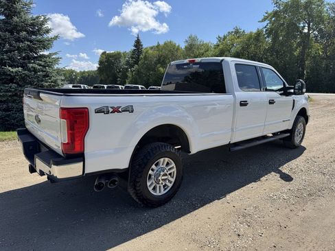 Used 2017 Ford F350 XLT w/ XLT Value Package AWD/4WD image 10