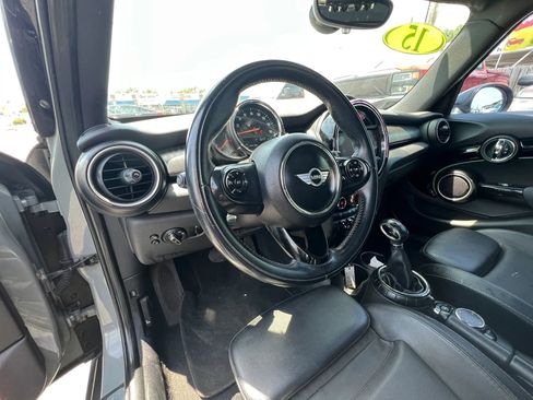 Used 2015 MINI Cooper 4-Door Hardtop FWD image 12