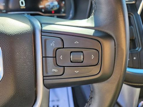 Used 2023 GMC Yukon SLT w/ SLT Luxury Package image 26