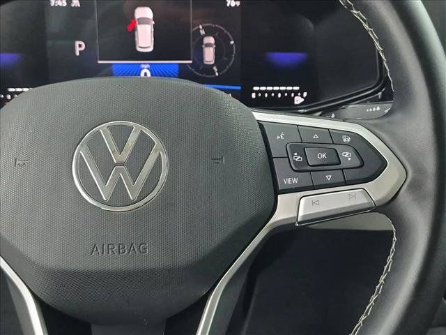 Used 2025 Volkswagen Taos S AWD/4WD image 30