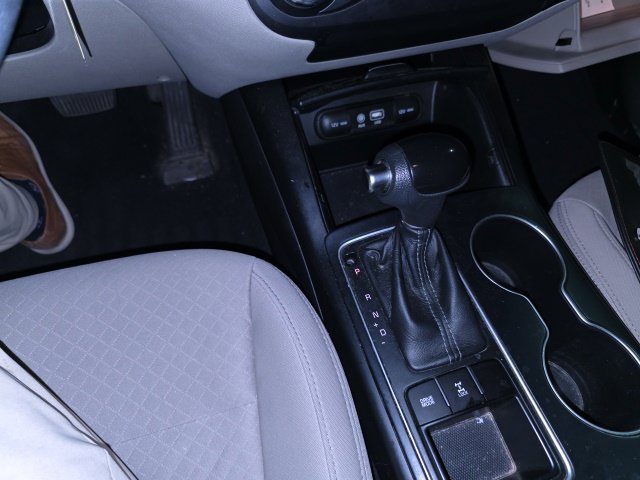 Used 2017 Kia Sorento AWD image 15