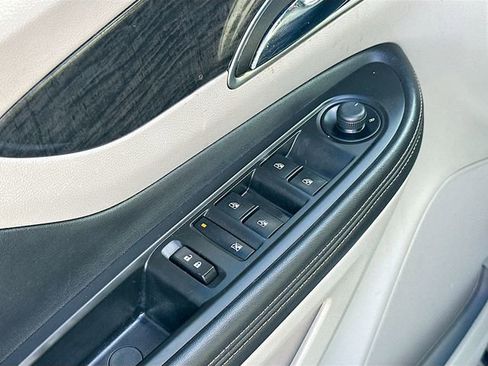 Used 2015 Buick Encore Convenience image 17