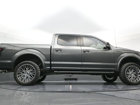Used 2018 Ford F150 XLT w/ Equipment Group 302A Luxury AWD/4WD image 28