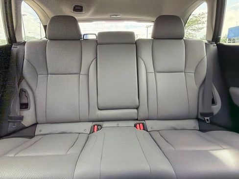 Used 2022 Subaru Outback Limited AWD/4WD image 34