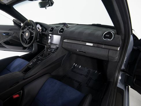 Certified 2024 Porsche 718 Cayman GT4 RS image 51