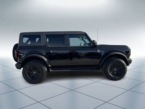 New 2026 Ford Bronco Outer Banks image 3