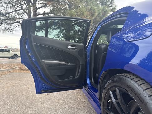 Used 2018 Dodge Charger R/T image 20