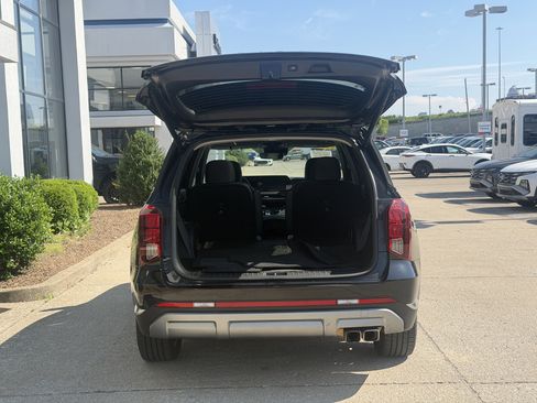 Used 2023 Hyundai Palisade Limited AWD/4WD image 10