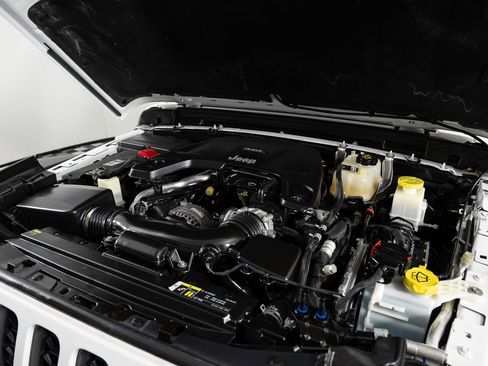 Used 2020 Jeep Gladiator Rubicon image 38