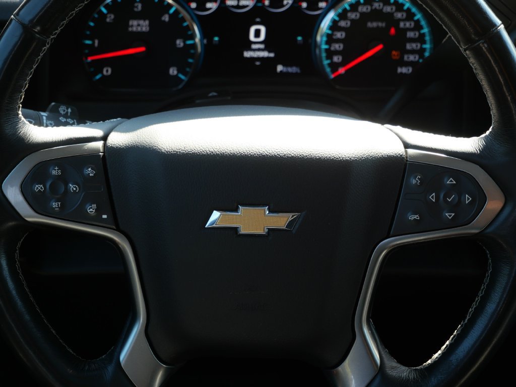 Used 2018 Chevrolet Suburban Premier AWD/4WD image 20