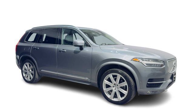 Used 2016 Volvo XC90 T5 Inscription w/ Vision Package AWD/4WD image 7