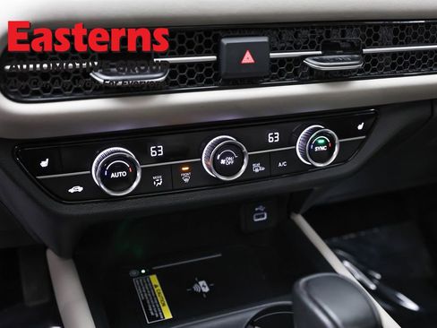 Used 2025 Honda HR-V EX-L image 19