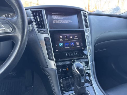 Used 2019 INFINITI Q50 Luxe w/ Essential Package (3.0T Luxe) image 13