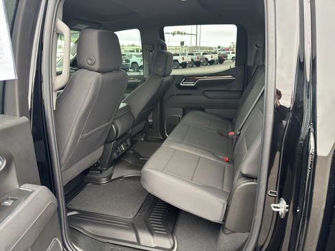 Used 2025 Chevrolet Silverado 1500 LT image 19