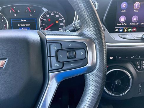 Used 2021 Chevrolet Blazer LT FWD image 25