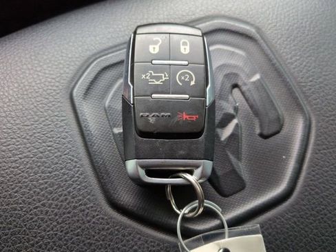 Used 2022 RAM 3500 Laramie image 29