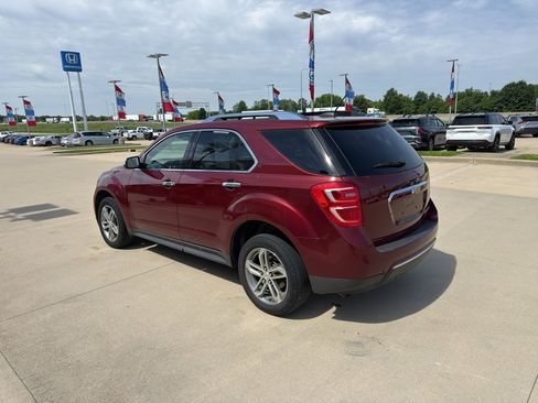 Used 2016 Chevrolet Equinox LTZ w/ Enhanced Convenience Package FWD image 7