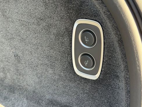 New 2026 Aston Martin DBX 707 image 40