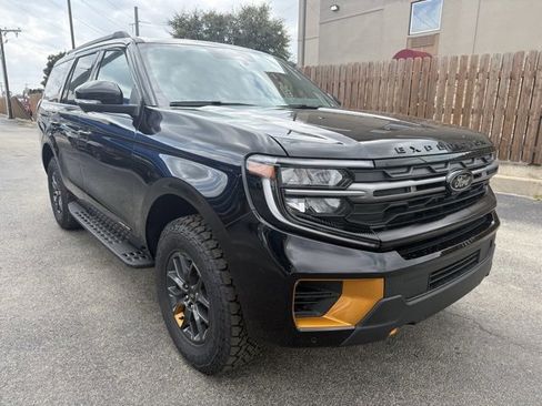 New 2026 Ford Expedition Tremor image 3