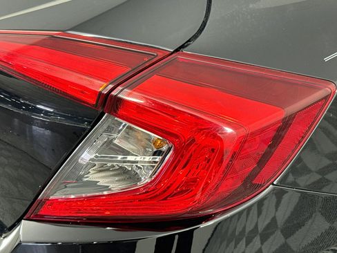 Used 2016 Honda Civic EX image 32