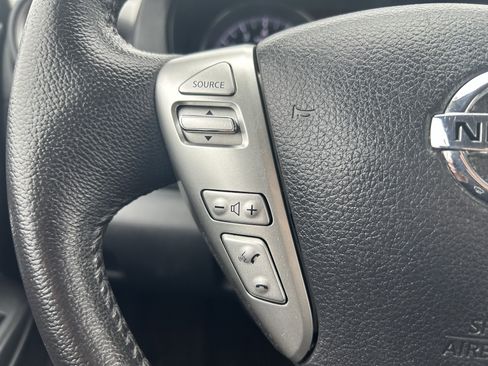 Used 2014 Nissan Versa Note SV image 16