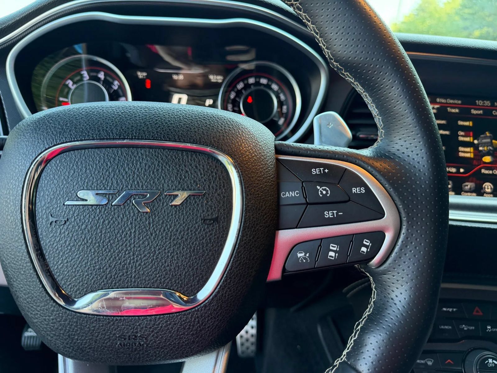 Used 2015 Dodge Challenger SRT w/ Technology Group RWD image 16