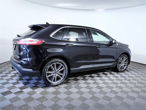 Used 2019 Ford Edge Titanium w/ Equipment Group 301A image 8