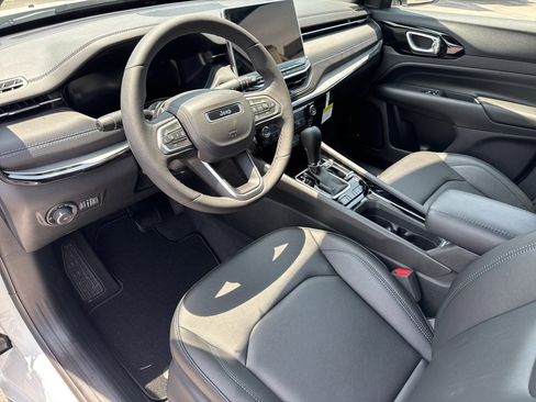 New 2025 Jeep Compass Limited w/ High Altitude Package image 30