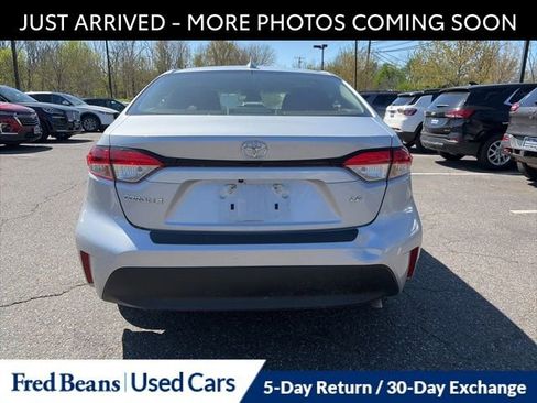 Used 2023 Toyota Corolla LE FWD image 7