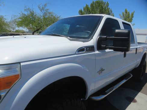 Used 2011 Ford F250 XLT w/ XLT Interior Pkg AWD/4WD image 8