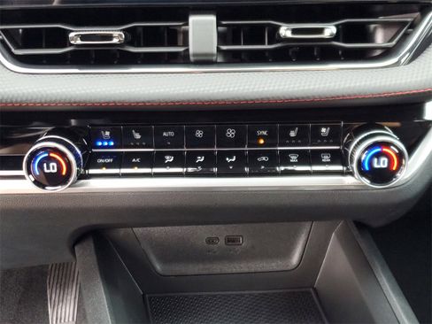 New 2026 Chevrolet Equinox RS w/ Convenience Package III image 27