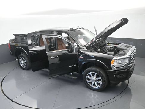 Used 2024 RAM 2500 Limited AWD/4WD image 79