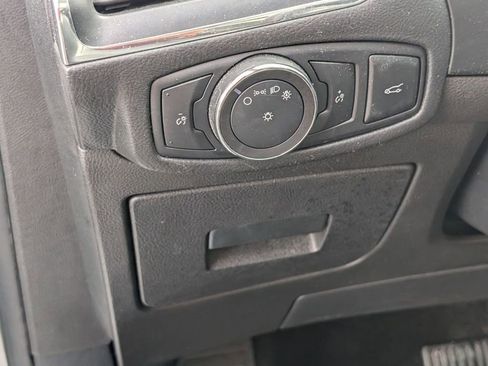 Certified 2017 Ford Edge Titanium w/ Equipment Group 301A image 39