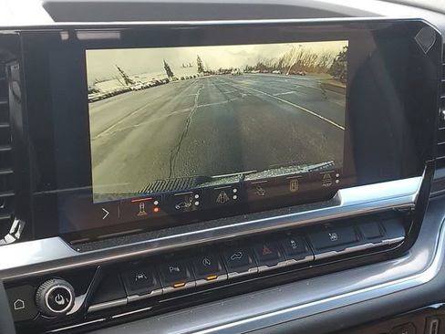 New 2026 Chevrolet Silverado 1500 High Country w/ Technology Package AWD/4WD image 14