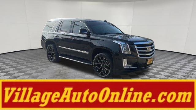 Used 2018 Cadillac Escalade Luxury AWD/4WD image 55