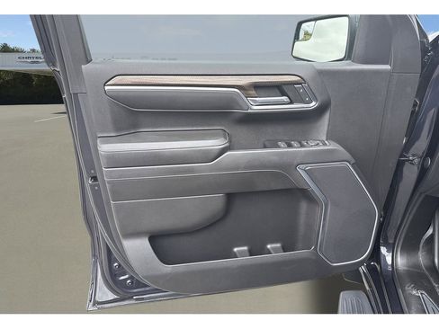 Used 2022 Chevrolet Silverado 1500 RST w/ Protection Package image 14