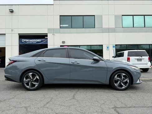 Used 2021 Hyundai Elantra Limited w/ Cargo Package FWD image 3